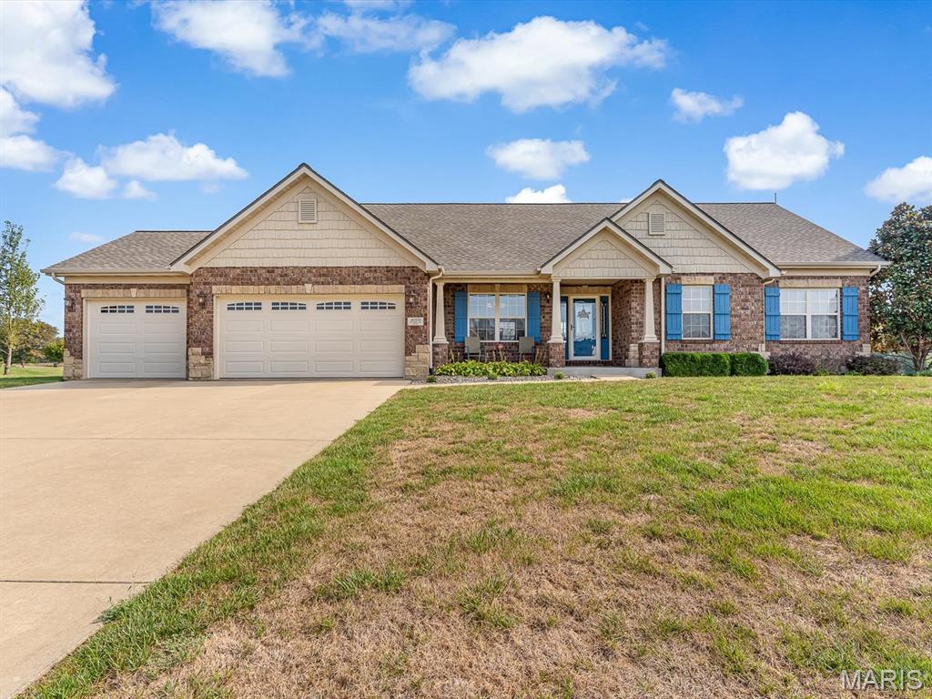 4009 Autumn Oak Drive, Smithton, IL, 62285