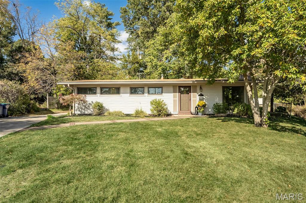 1654 Liggett