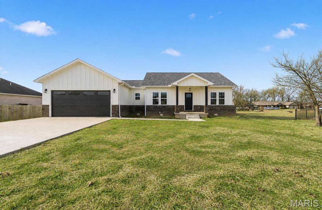 2707 M- Mayfield Drive, Mountain Grove, MO, 65711