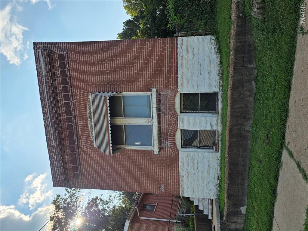 6223 Pennsylvania Avenue, St Louis City, MO, 63111
