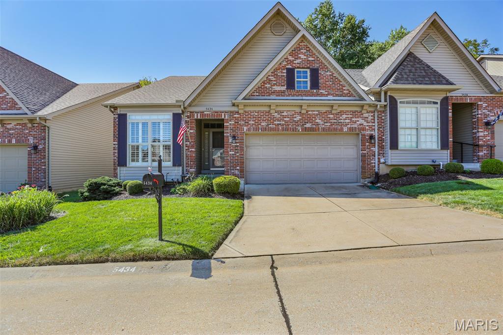 5434 Ivy Summit