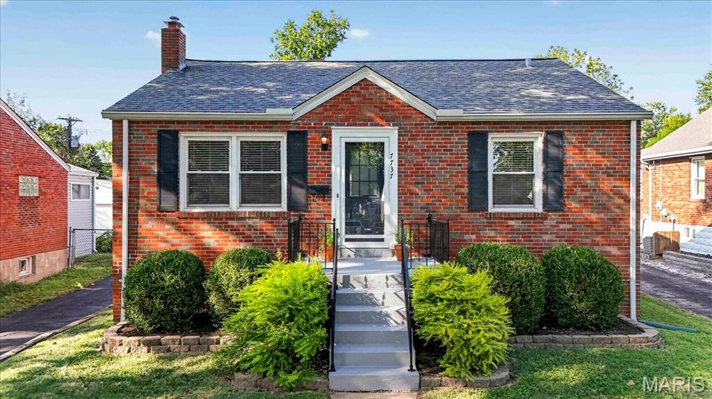 7737 Saint Albans