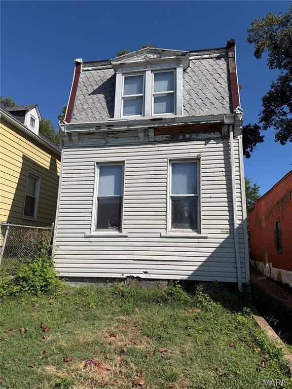 2233 Gasconade Street, St Louis City, MO  63118