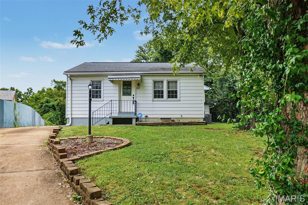 4641 Brennan Road, High Ridge, MO, 63049 - 2 bed, 1 bath home for sale in High Ridge, MO