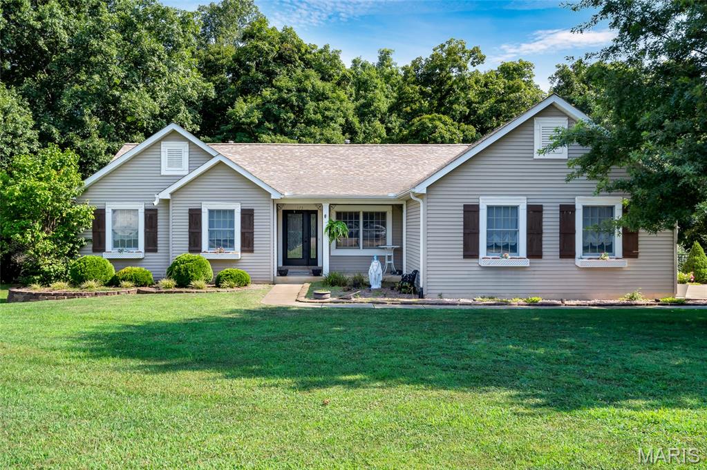 175 Southview Drive, Troy, MO, 63379 - 3 bed, 3 bath home for sale in Troy, MO