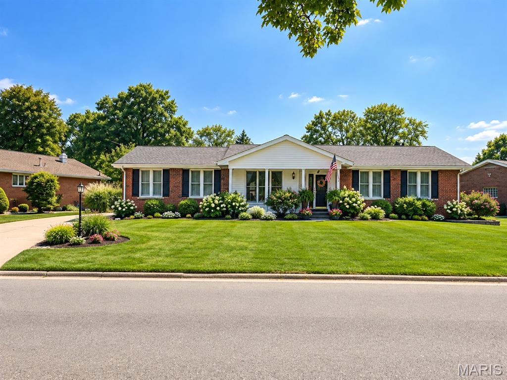 5213 Jerome Drive, Godfrey, IL, 62035