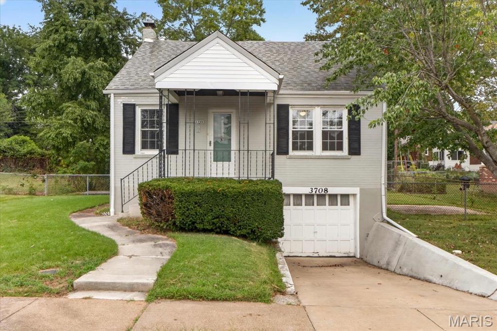3708 Killarney Court, St John, MO, 63114