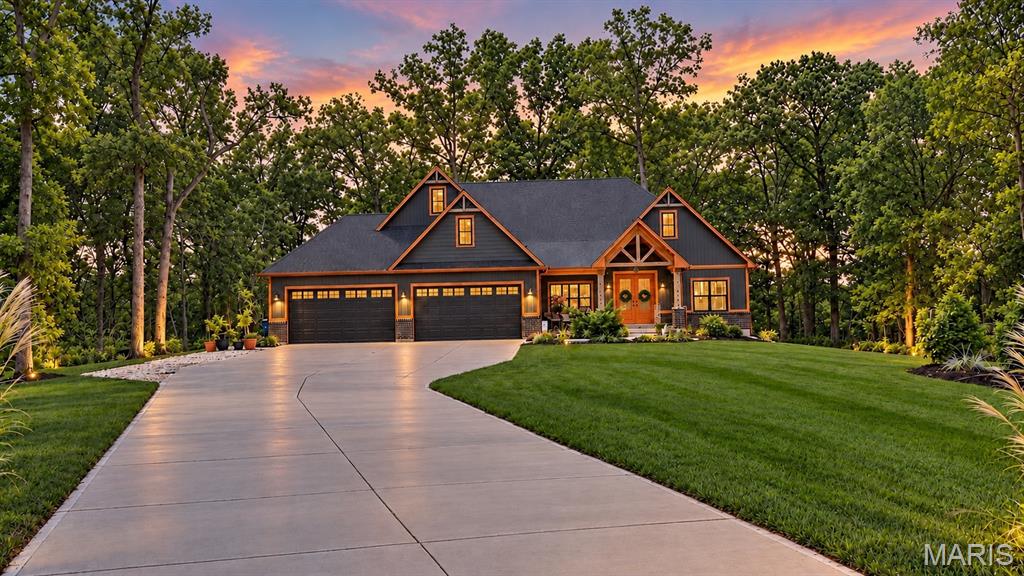 212 Eagle Fork Court, Moscow Mills, MO, 63362 - 6 bed, 5 bath home for sale in Moscow Mills, MO