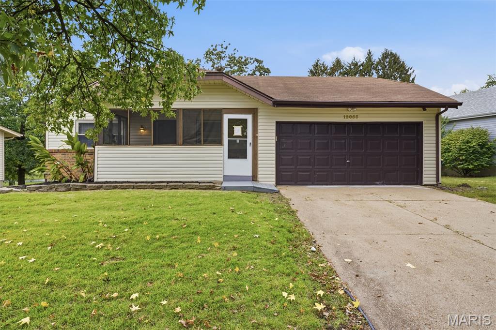 12053 La Padera, Unincorporated, MO, 63033
