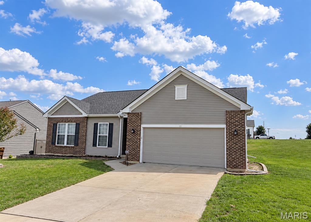 30 Crystal Manor Court, Wentzville, MO, 63385