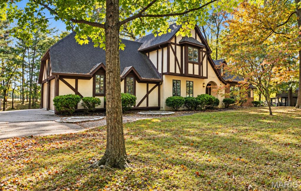 158 Hackberry