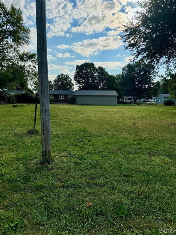 1500 N Van Buren Street, Litchfield, IL, 62056
