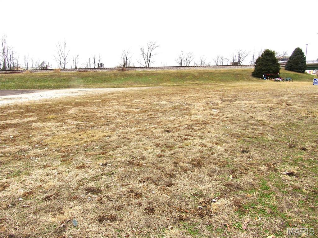 409 W Saint Louis Avenue, Wood River, IL, 62024